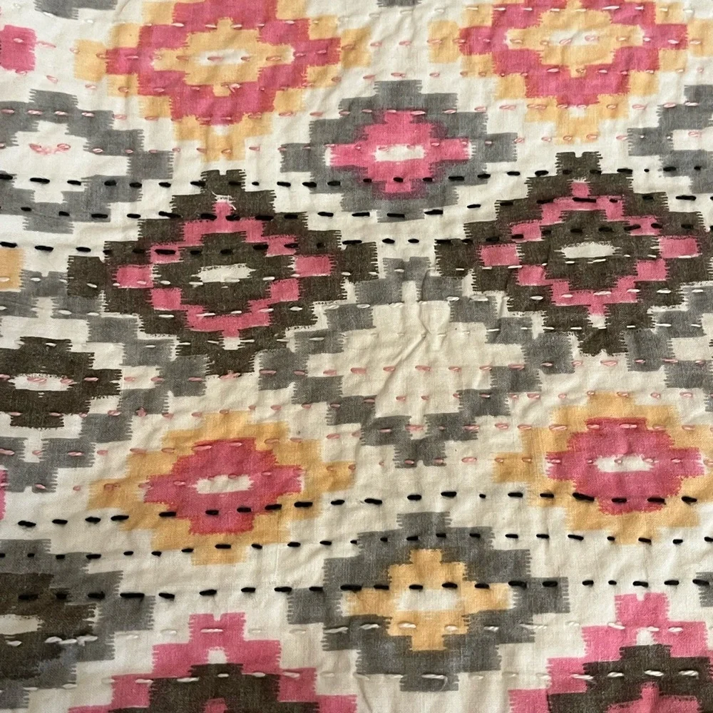 KANTHA STITCHED COTTON PILLOW COVER ZIPPER CLOSURE MADE IN INDIA